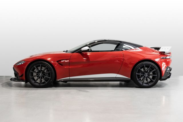 Aston Martin Vantage Coupe Heritage Racing Edition | 1 of 60