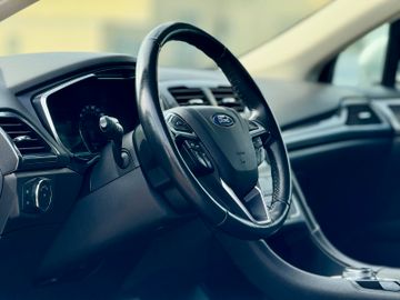Ford Mondeo - 10