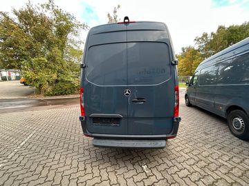 Mercedes eSprinter - 5