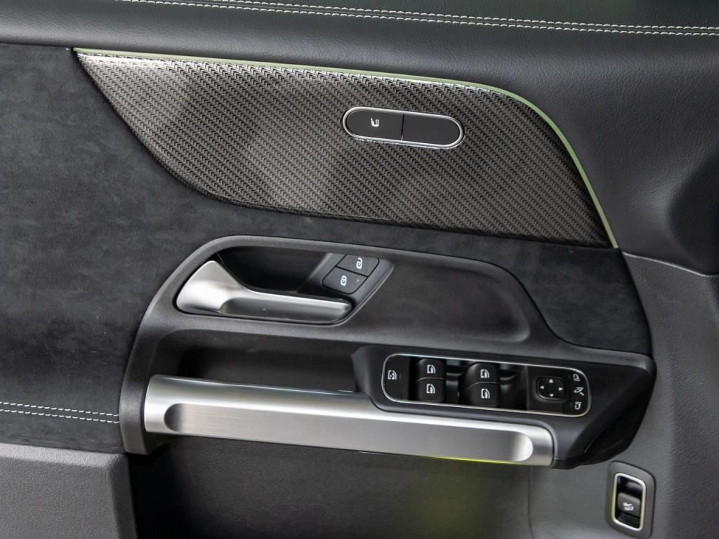 Mercedes-Benz GLB 220 d 4M Special Edition AMG AHK 360 MBeam foto 17