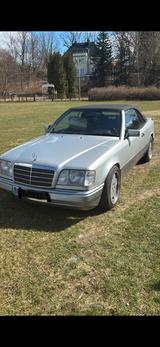 Mercedes-Benz Mercedes 124 Cabrio im Top Zustand wenig K... - Mercedes-Benz E 200: W124