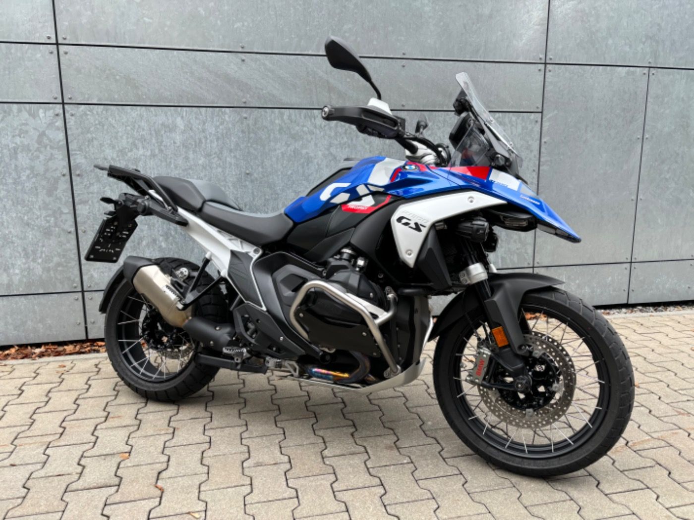 Fahrzeugabbildung BMW R 1300 GS Trophy 4 Pakete Fahrzeughöhenregelung