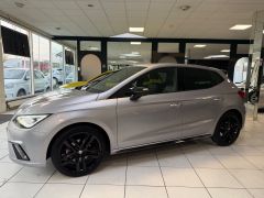 SEAT Ibiza 1.5 FR Pro Black Edition DSG ACC CAM LED