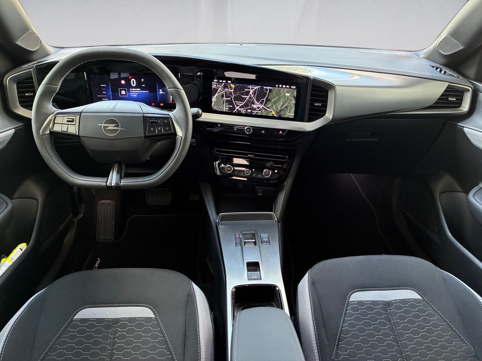 Fahrzeugabbildung Opel Mokka 1.2 Edition Kamera,LED,Navi,SHZ,Klimaaut.