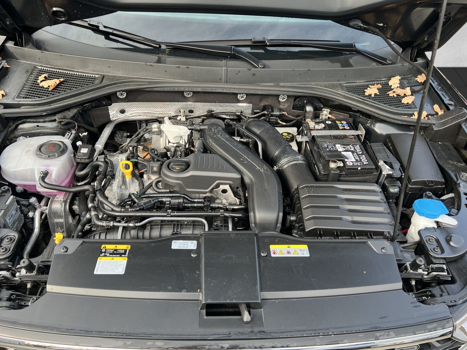 T-Roc R-Line 1.5 TSI DSG*LED*AHK*Navi*Klima