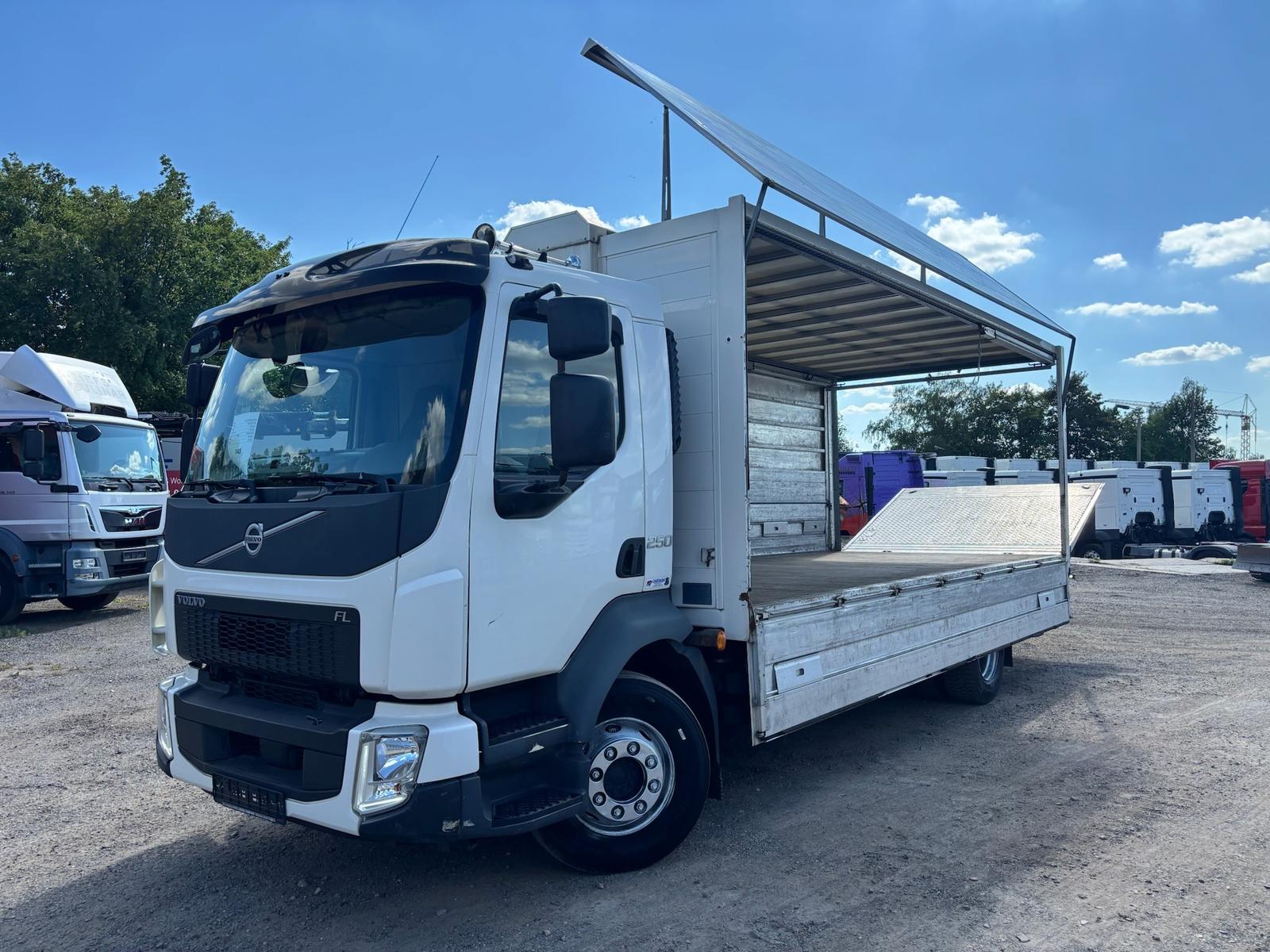 Volvo FL 250 Überdach*LBW*2xAHK*LBW 2t*nur 137t km