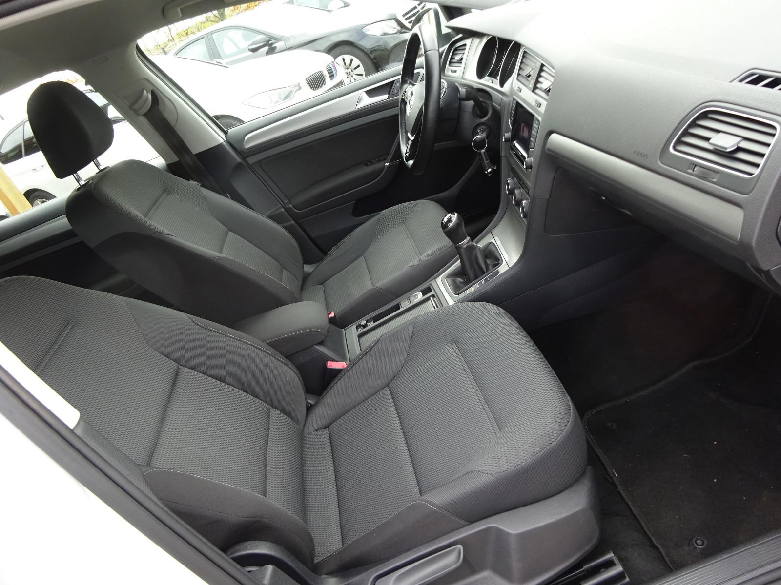 Volkswagen Golf 2014 — photo 11