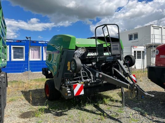 Fendt Rotana 130 F Xtra - 17 Messer