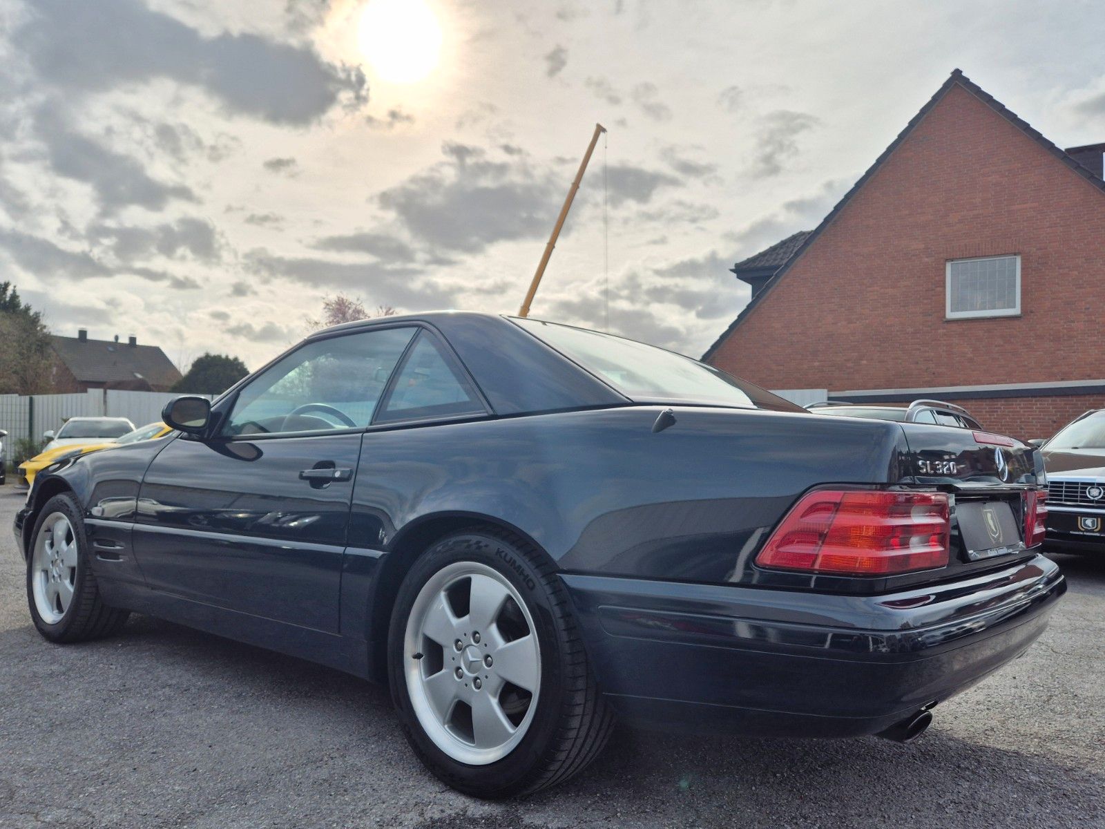 Fahrzeugabbildung Mercedes-Benz SL 320/Originale 4.480 km!/Ausnahmefahrzeug