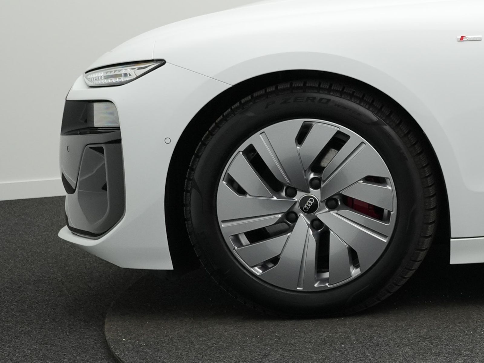 Audi A6 e-tron - Bild 18