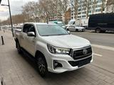 Toyota Hilux Invincible - gebrauchte Toyota Hilux aus dem Jahr 2018