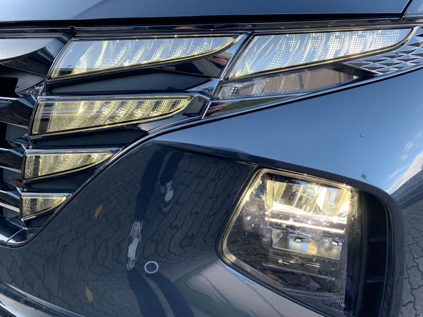 Fahrzeugabbildung Hyundai TUCSON 1.6 T-GDI Trend Plug-In Hybrid 4WD 1Hd