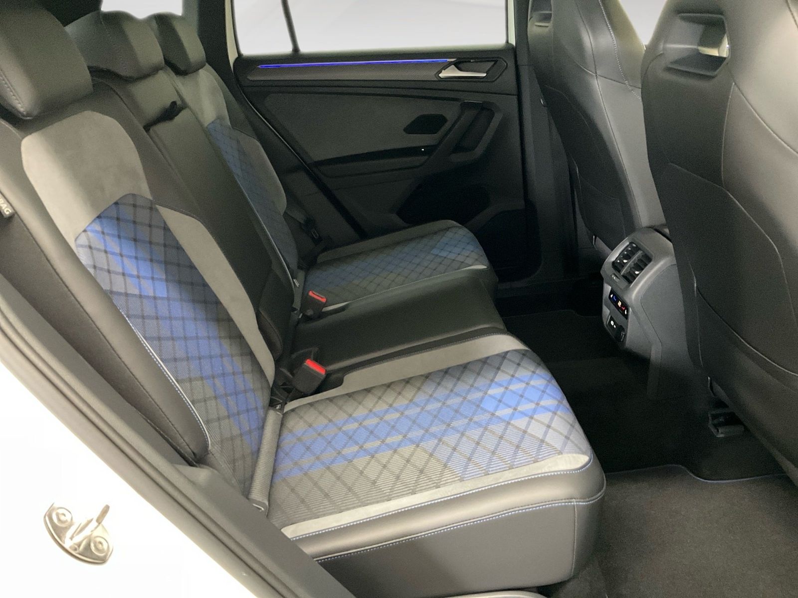 Volkswagen Tiguan - Bild 10
