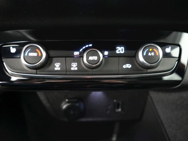 Corsa-e F EDITION 50kWH AT+SITZHEIZUNG+PARKPILOT