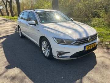 Volkswagen Passat Variant - 2