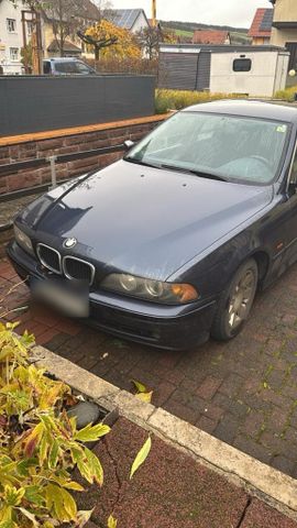 BMW 520i E39