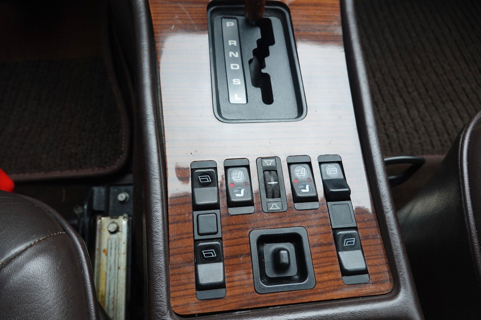 Fahrzeugabbildung Mercedes-Benz 280 SE