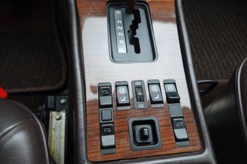 Fahrzeugabbildung Mercedes-Benz 280 SE