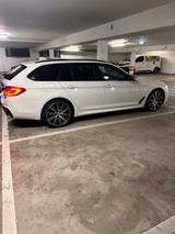 BMW 530d xDrive Touring - BMW 530