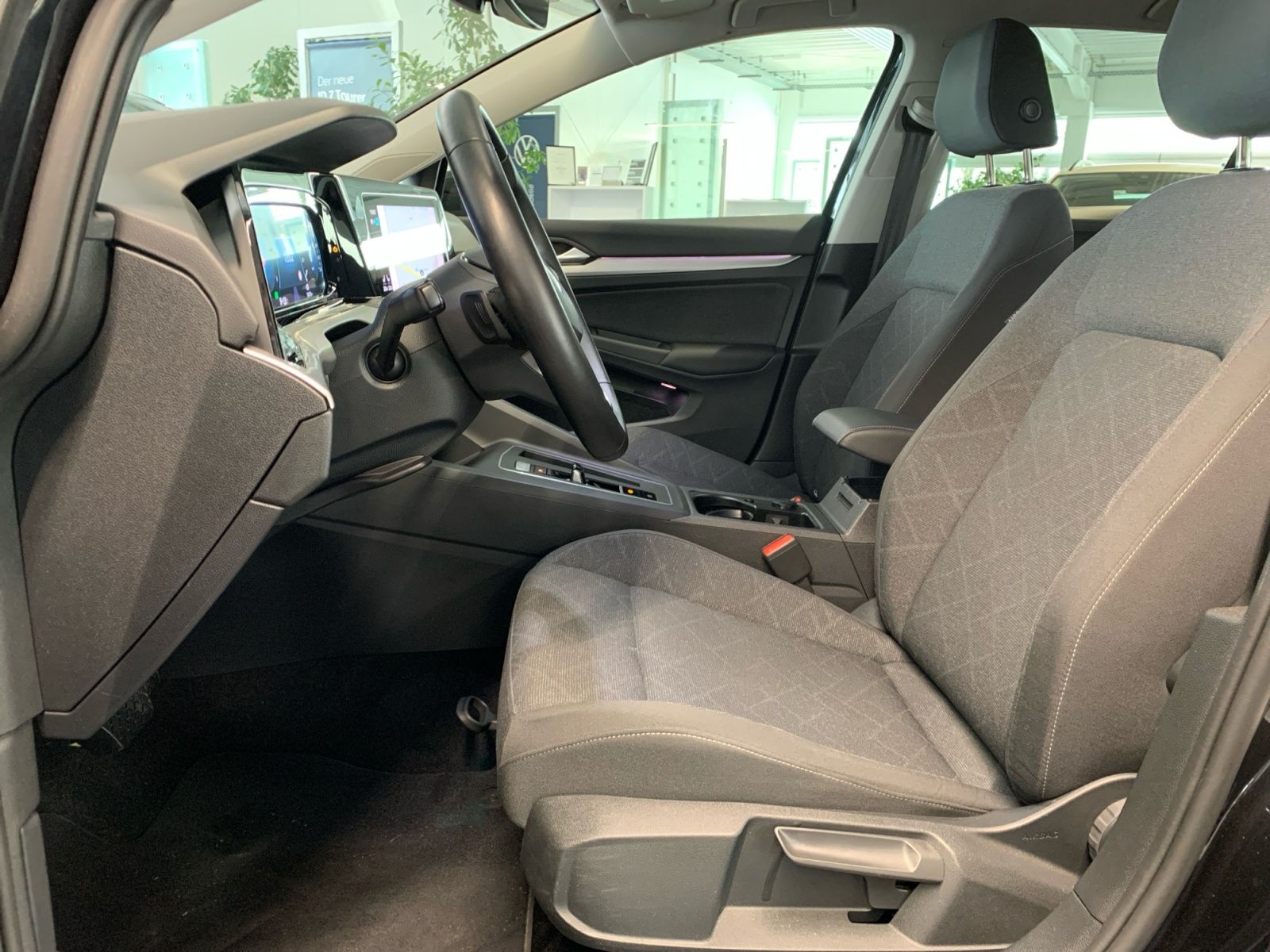 Volkswagen Golf - Bild 9