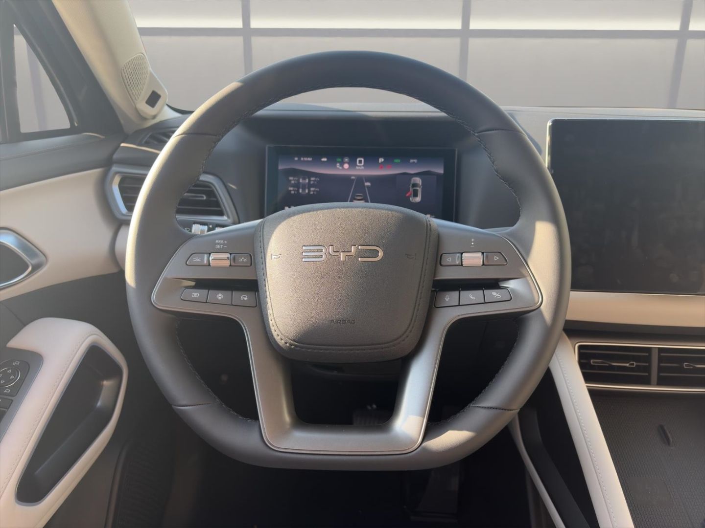 BYD ATTO 2