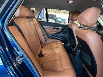 BMW 330 d Touring Luxury Line *1. Hand*Vollleder*LED