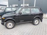 Lada LADA NIVA 64 TKM HU/AU AHK HOHLRAUMK URBAN GARAN - gebrauchte Lada SUV & Geländewagen