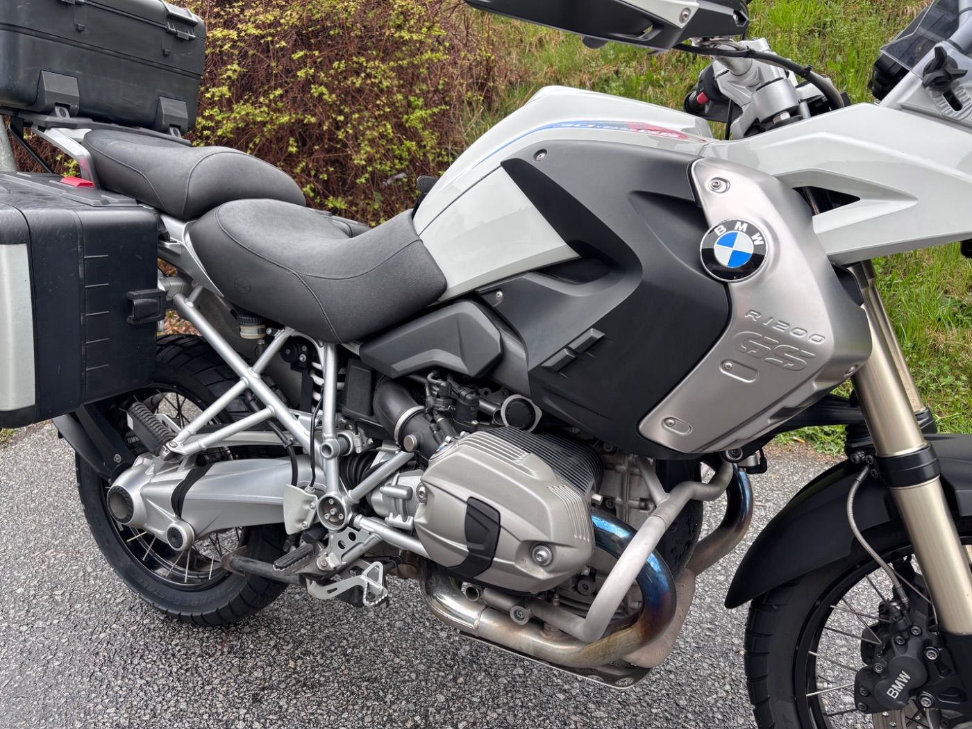 Fahrzeugabbildung BMW R 1200 GS, 30 Jahre Edition, Koffersatz, Sturzb.
