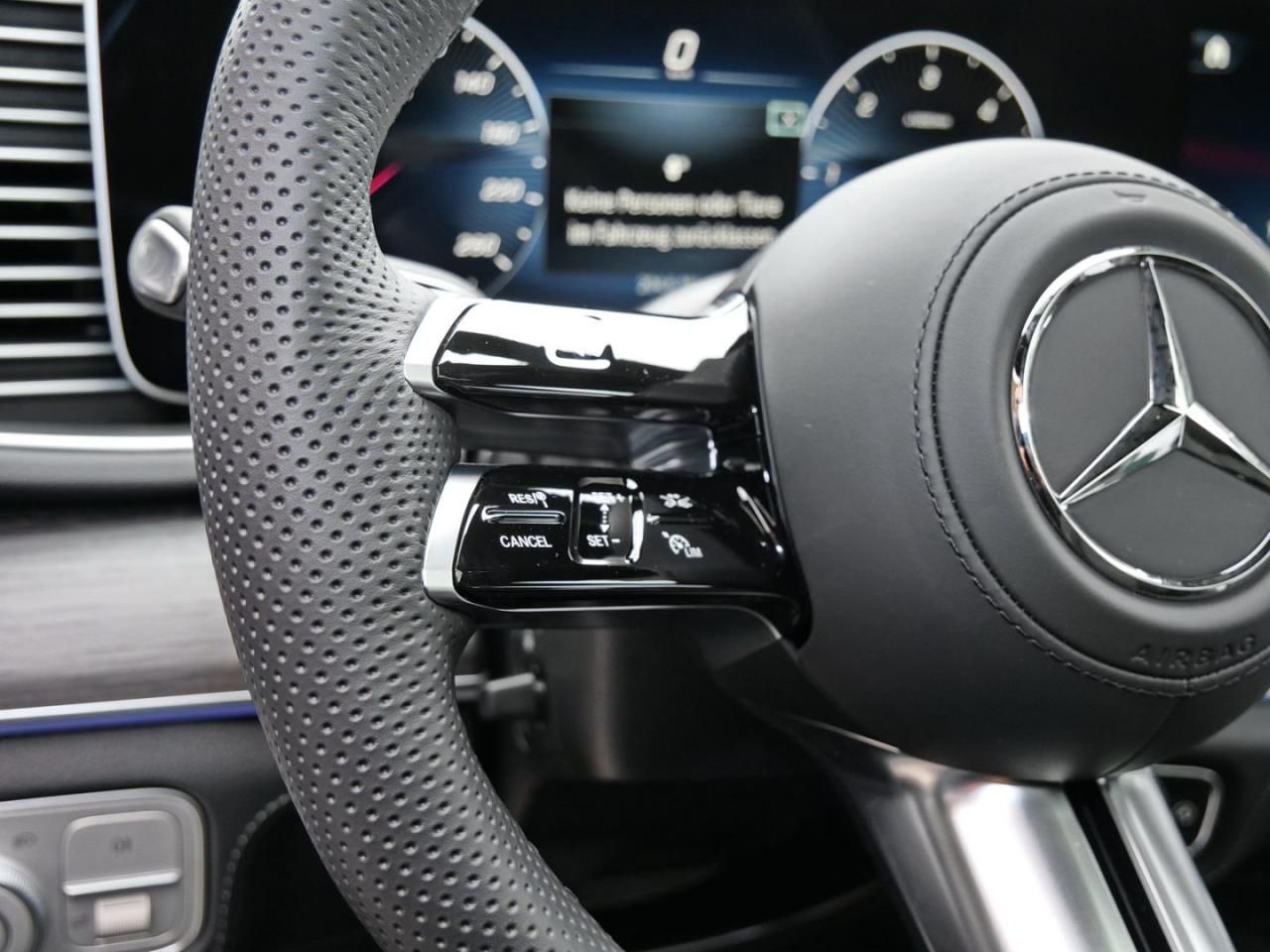 Mercedes-Benz GLE 300 d 4MATIC Coupé AMG Night Panorama 360° foto 20