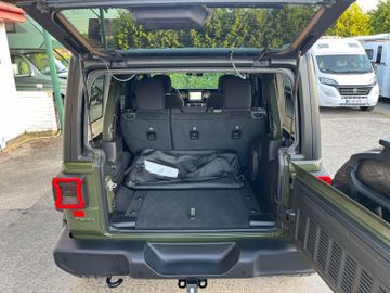 Jeep Wrangler - 9