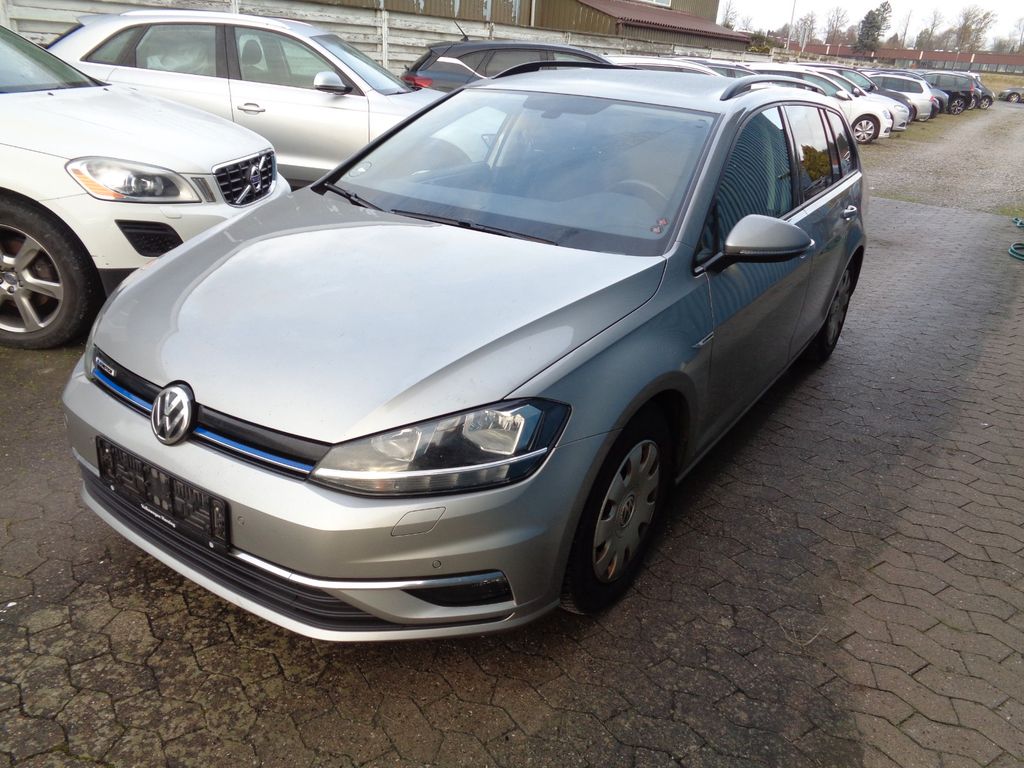 Image of Volkswagen Golf