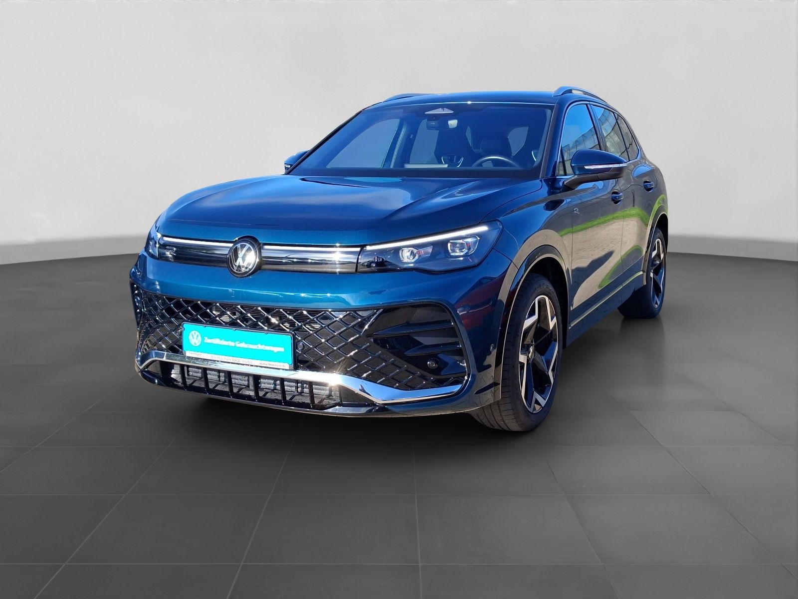 Volkswagen Tiguan 2.0 TDI DSG R-LINE ST.HEIZ AHK KAMERA WIN foto 2