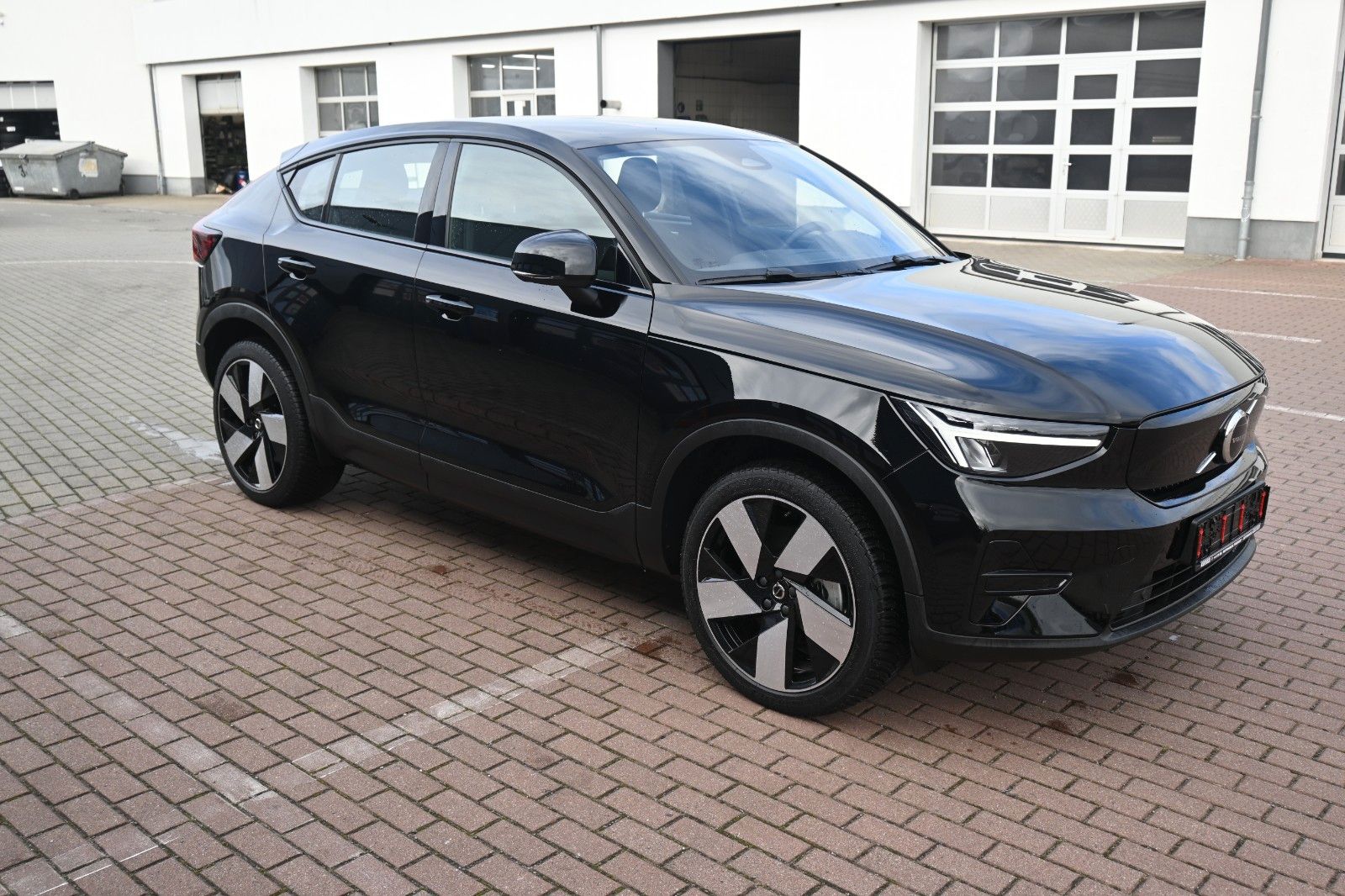 Fahrzeugabbildung Volvo C40 Plus BEV Twin Motor AWD*Pano*20 Zoll*STHZG*