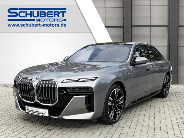 BMW 740 d M-Sport Panorama Stand-HZG B&amp;W DA Prof. 36