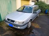 Volkswagen VW Passat B4 / EZ 12.93 / TÜV 04.27 / 72 tkm - gebrauchte VW Passat aus dem Jahr 1993