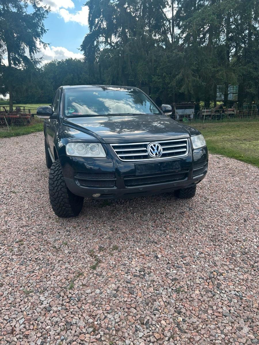 Volkswagen Touareg 2004 — photo 7