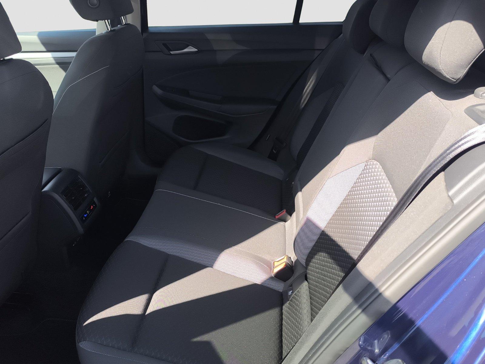 Volkswagen Golf VIII Lim. 1.5 TSI Active NAVI STANDH HEAD U, миниатюра 15