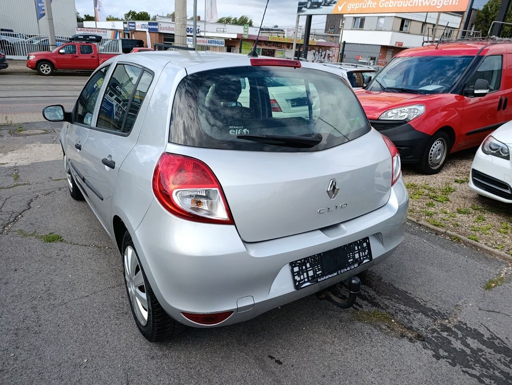 Renault Clio III YAHOO!*KLIMA*AHK*EURO5*VIELE NEUTEILE*