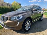 Volvo XC60 D3 Momentum elektrisch. Panoramafenster 