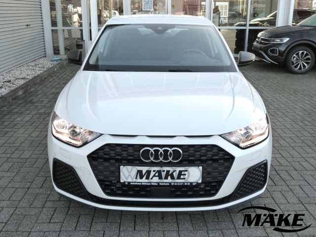 A1 Sportback 1,0 30 TFSI  virtual Cockpit, SHZ, 