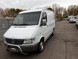 Mercedes-Benz Sprinter 208D und 312D - Mercedes-Benz 208d