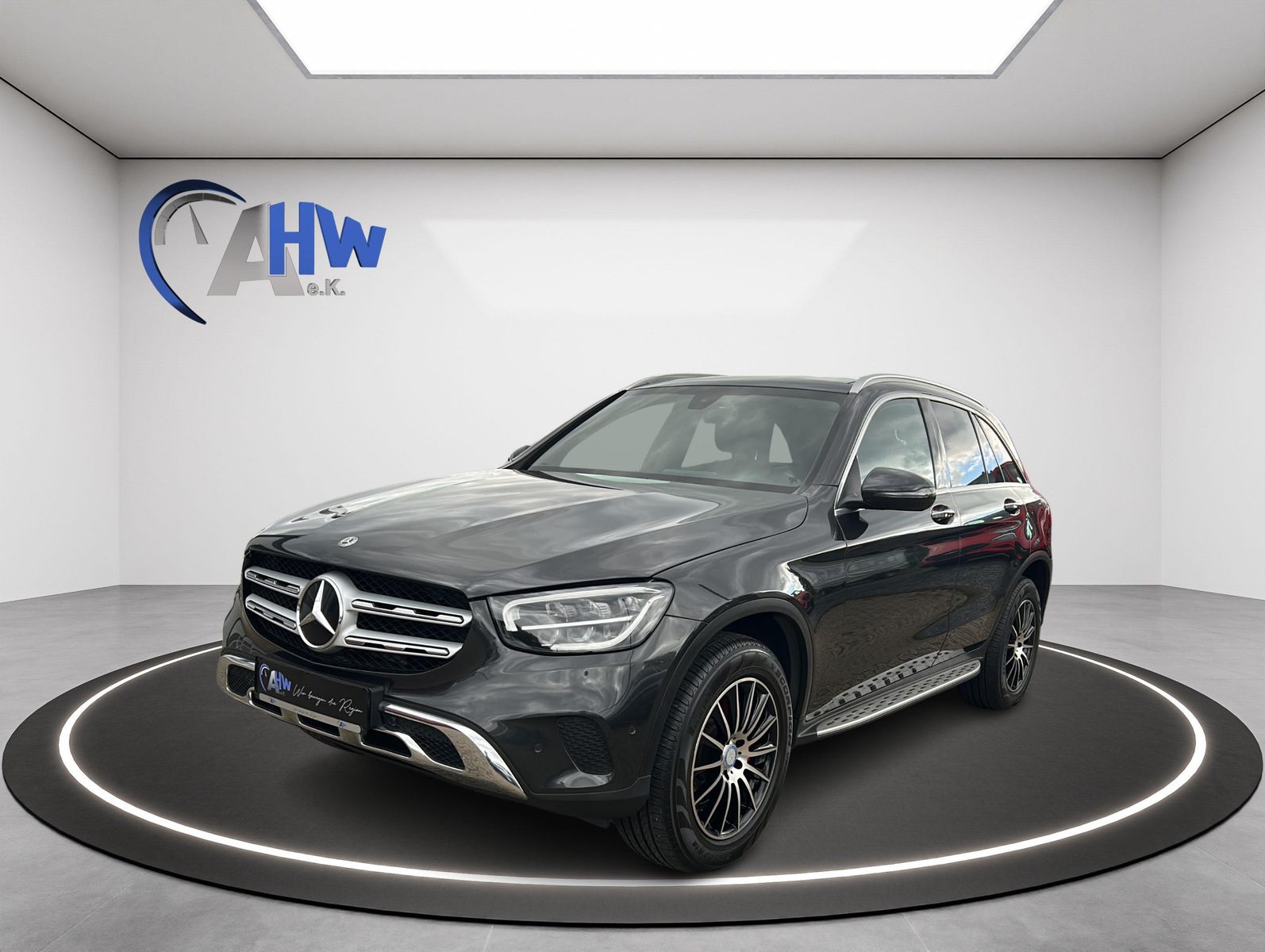 Fahrzeugabbildung Mercedes-Benz GLC 200d 4Matic 9G-TRONIC AMG-Line