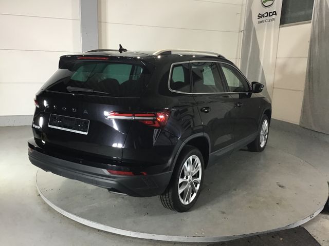 Fahrzeugabbildung Skoda Karoq Selection 1.5 TSI DSG/ACC/SmartLink/LED