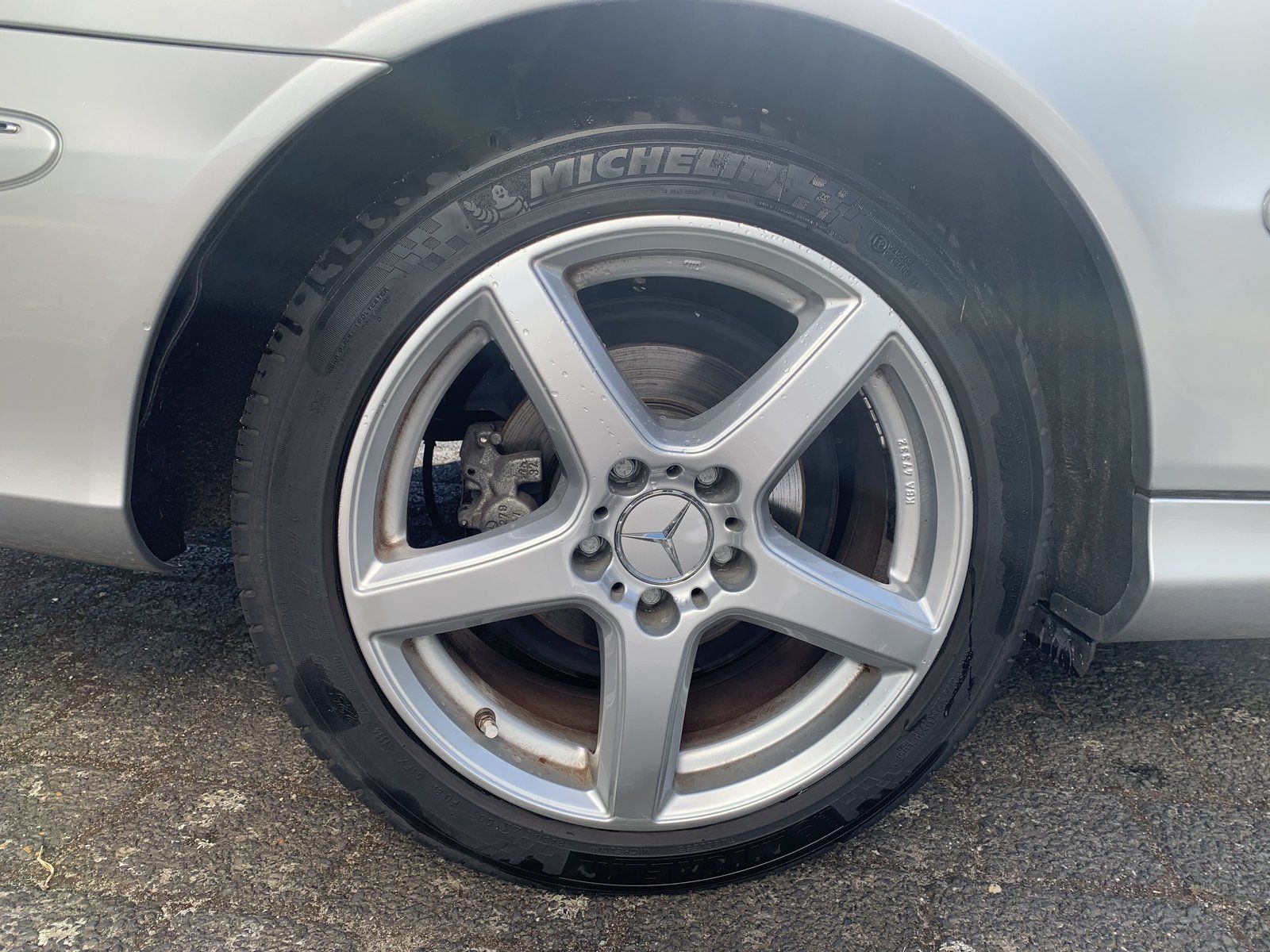Fahrzeugabbildung Mercedes-Benz CLK 200 Elegance im KD Auftrag wenig Km