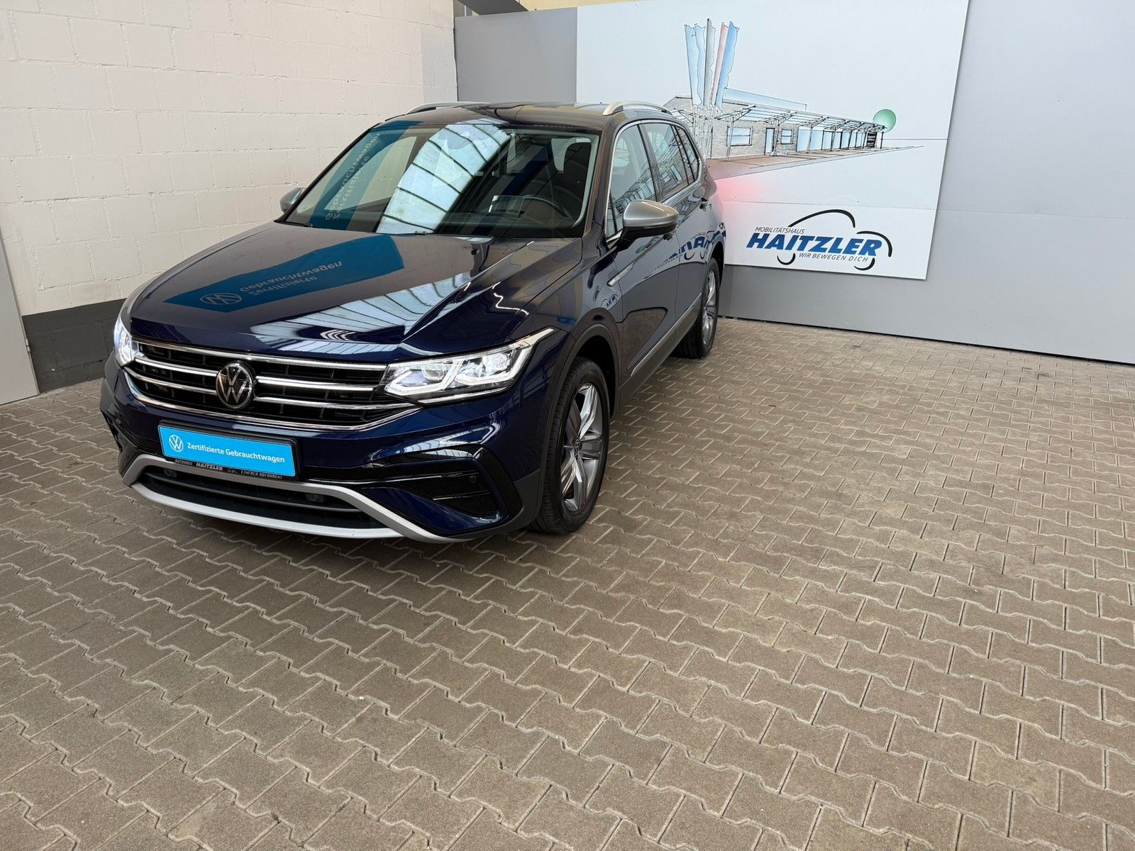 Fahrzeugabbildung Volkswagen Tiguan Allspace 2,0 TDI Elegance + AHK+Navi+Kame