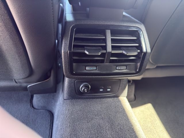Audi Q3 2.0l TDI 35 S LINE NAV+REAR+AHK+PDC+SH foto 14