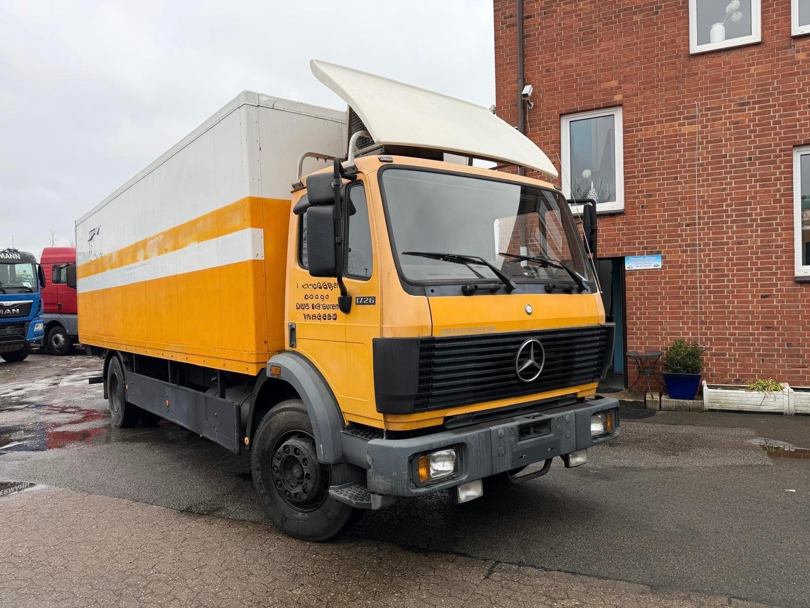 Mercedes-Benz 1726 Koffer German Truck