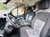 Ford Transit Custom 2.2 TDCi - Transporter - Ford: Transporter