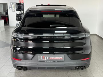 Porsche Cayenne - 9