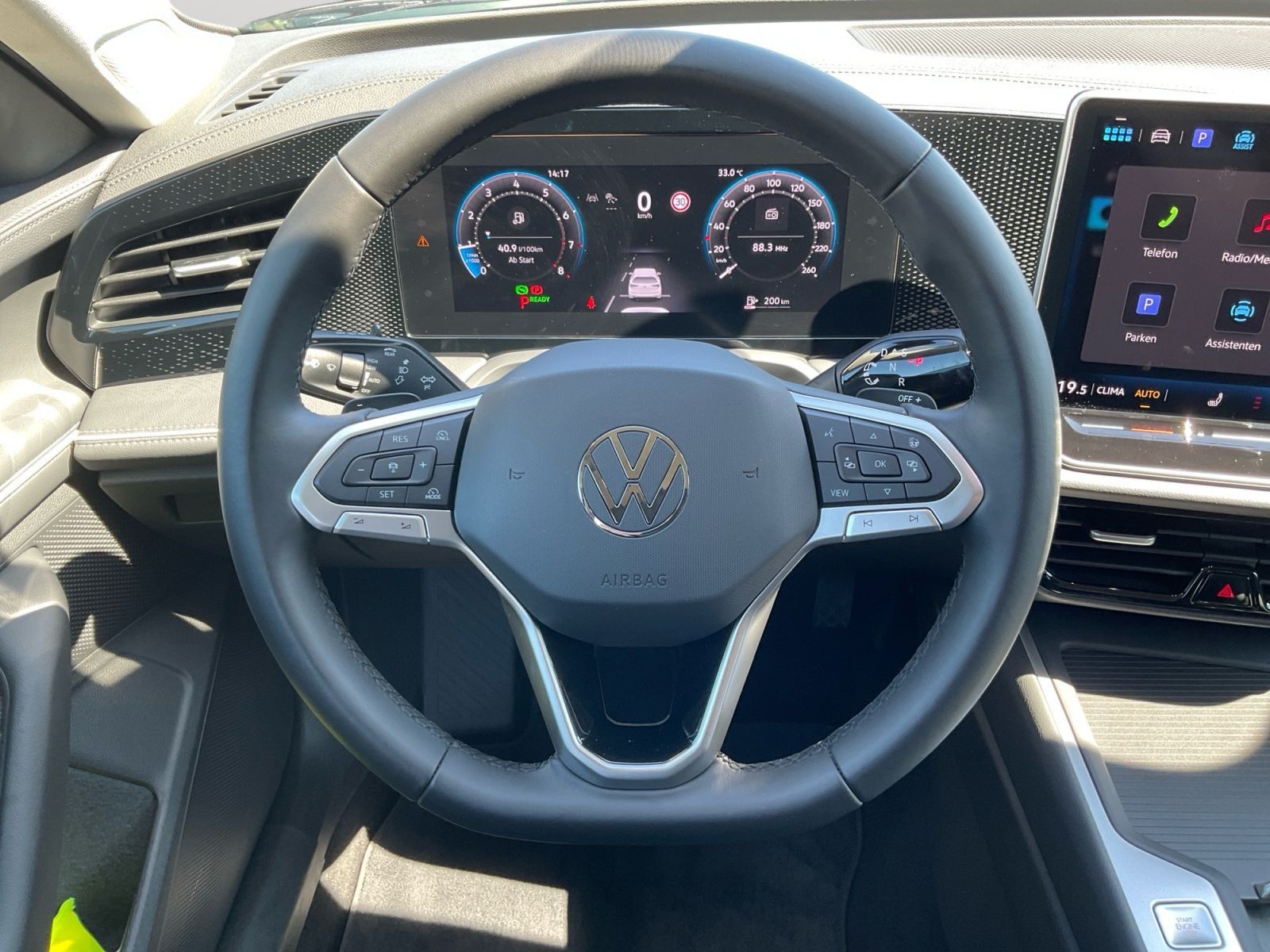 Volkswagen Passat Variant - Bild 12